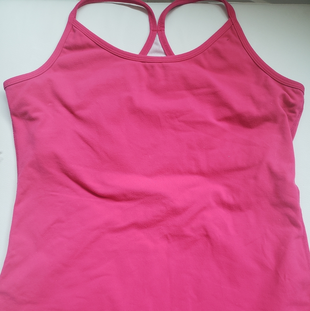 Lululemon tank